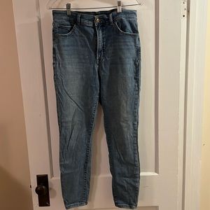 Express Jeans. 12R